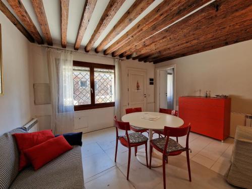 Veneziacentopercento Ca' Riello Apartment, Benátky