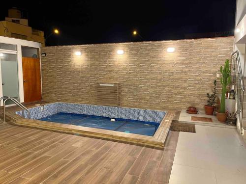 Salas del Mar - Punta Negra