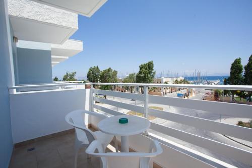 Kos Bay Hotel - image 12