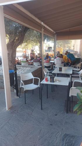Hotel Rural-Restaurante Los Olivos in Uleila Del Campo