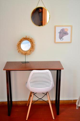 Standard Single Room image 5