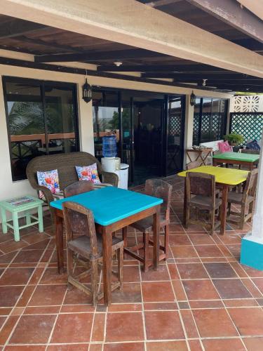 Létesítmények, Uverito Sand Dollar B&B in Las Tablas