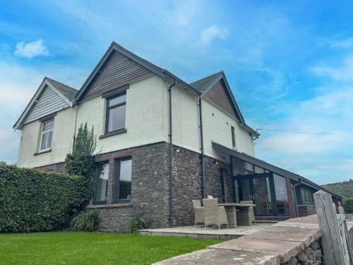 Ullswater View luxury home with 2 ground floor bedrooms and lake view