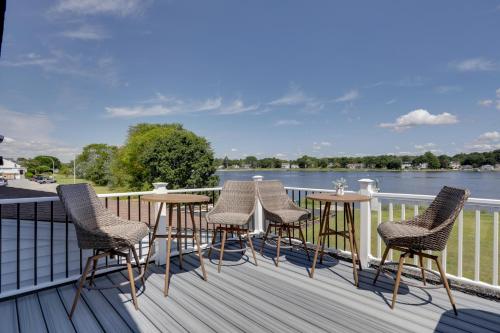 Waterfront Barrington Estate with Hot Tub! in Barrington, USA