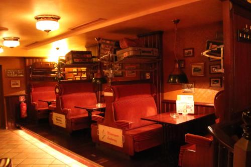 Central-Hotel - image 6