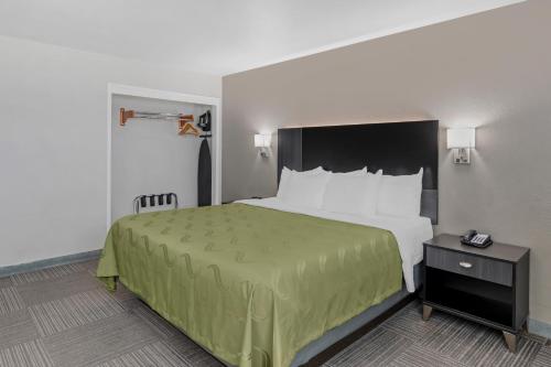 1 king bed