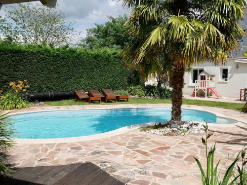 Maison avec piscine chauffée