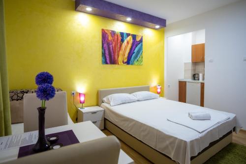 Apartments Sweet Dreams - image 11
