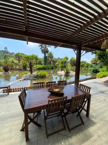 Garden, Refugio do Lago in Frossos