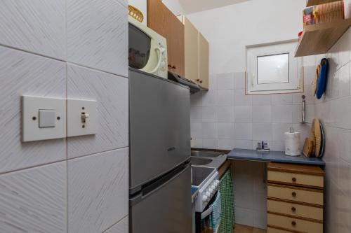 Apartments with a parking space Dugi Rat Omis - 11483 - image 8