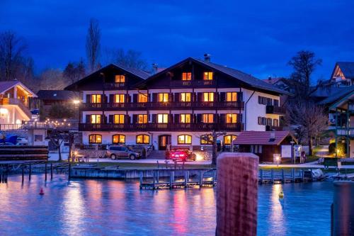 Gästehaus Grünäugl am See