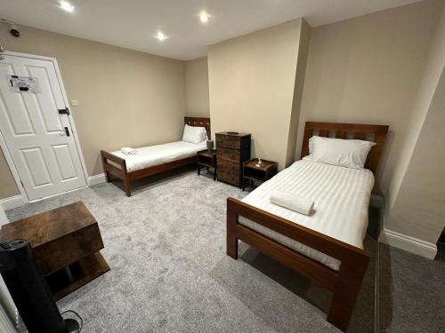 Inn By The Sea, Portsmouth - EN SUITE Rooms with or without Sea View