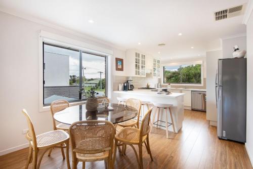 Safety Beach Abode Walk to the beach