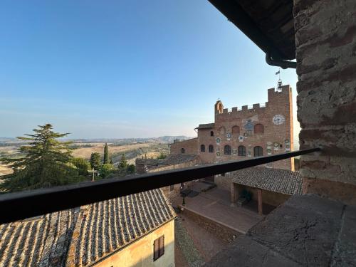 Вид, Antica Torre del Borgo in Чертальдо