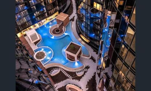 Executive Resort Living St Kilda Road