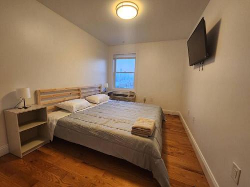 Luxurious 2 bed ! mins to NYC!