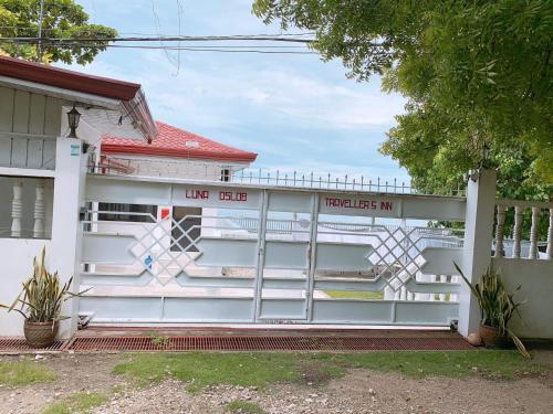 LUNA OSLOB TRAVELLERS INN - Beach Front