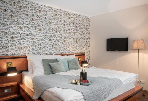 Four Elements - image 9