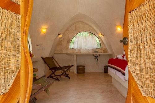 Room in Lodge - Ecolush Couple Mayan Dome cenote Bikes in Tulum, Mexico