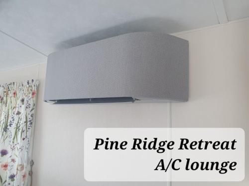 Pine Ridge Retreat With FREE GOLF and Air Conditioning