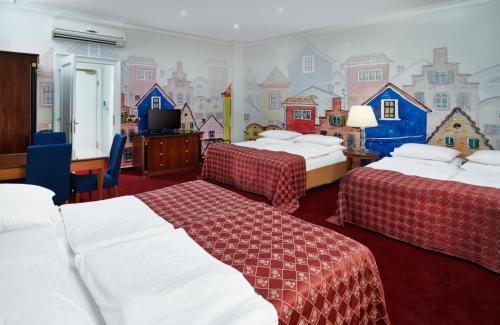 room detail thumbnail 0
