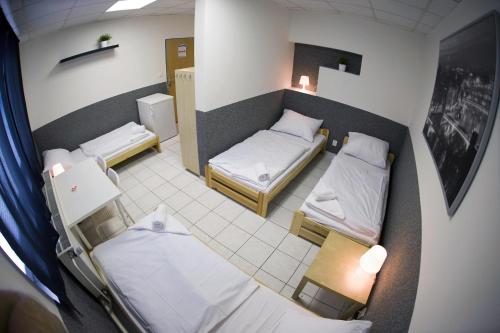 Hostel Seven – Prague, PA