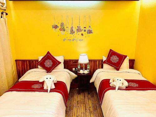 Deluxe Quadruple Room image 6