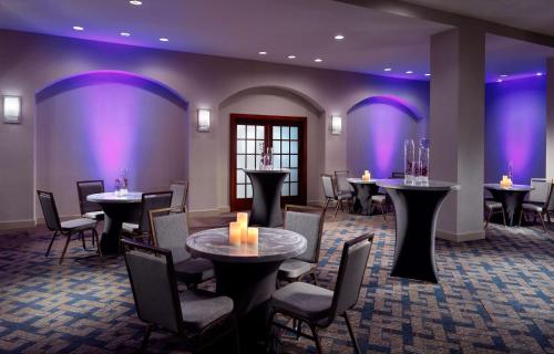Hilton Atlanta Northeast - image 9