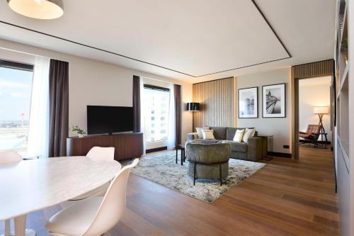 Radisson Blu Hotel Zurich Airport - image 14