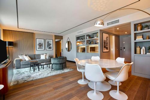 Radisson Blu Hotel Zurich Airport - image 7