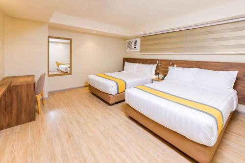 room detail thumbnail 1