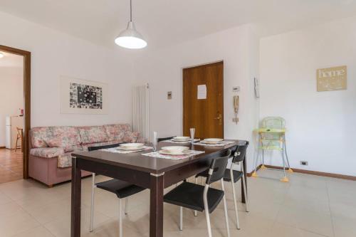 Casa Vacanze Elma - Apartment - Bussolengo