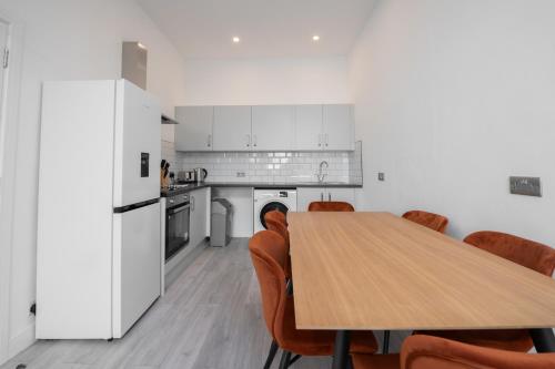 Richmond by Capital - image 2