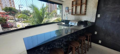 Lindo apartamento na Atalaia pertinho da praia