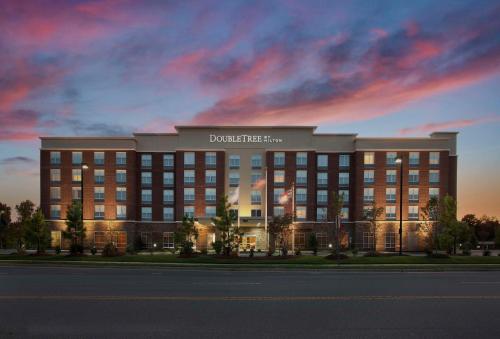 DoubleTree by Hilton Raleigh-Cary