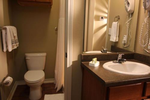 Eagle's Den Suites Carrizo Springs a Travelodge by Wyndham