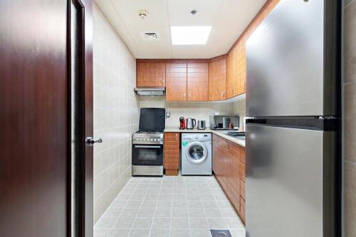 StoneTree - NEW Furnished 1BR in V3 Tower - image 3