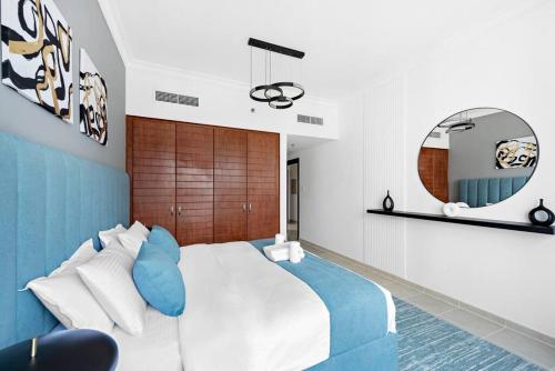 StoneTree - NEW Furnished 1BR in V3 Tower - image 3