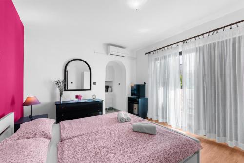 Apartments Villa Falcon in 馮塔納