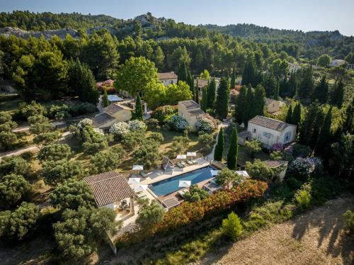 Les Petites Maisons - Hameau des Baux Hotel de charme Paradou