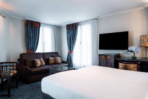 1 double bed, 1 sofa bed