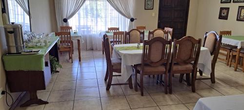 Mountain View Guest House in Dundee