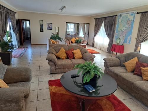 Mountain View Guest House in Dundee