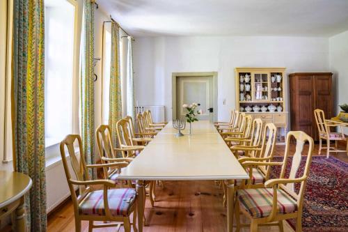 Iekārtas, Alter Pfarrhof Rambow Wohnung 1 in Moltzow