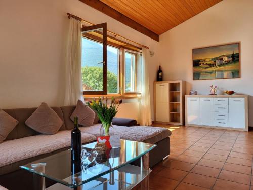  Apartment Casa Nora by Interhome in Medeglia