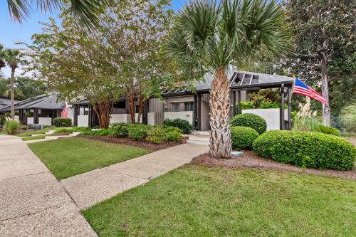 Exterior view, Tennismaster 505 in Hilton Head Island (SC)