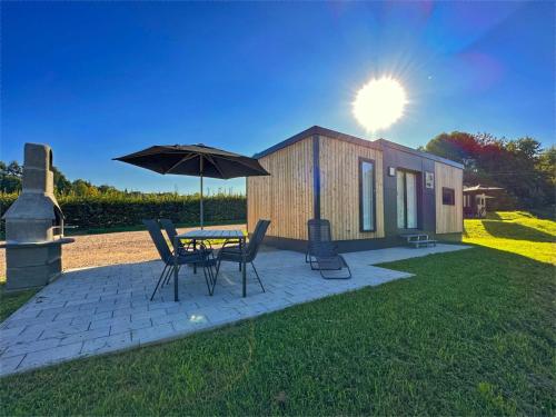 Tiny house with terrace and lake view - Neunburg vorm Wald