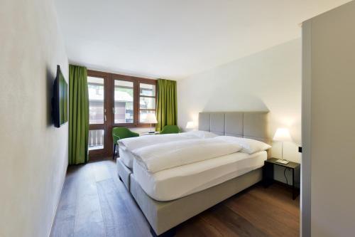 Hotel Krone Lenk - image 11