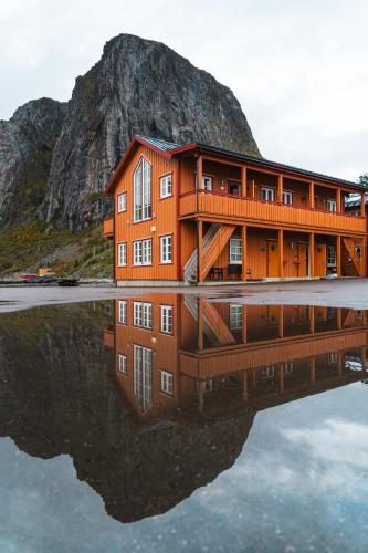 Superior Apartment with View and Balcony