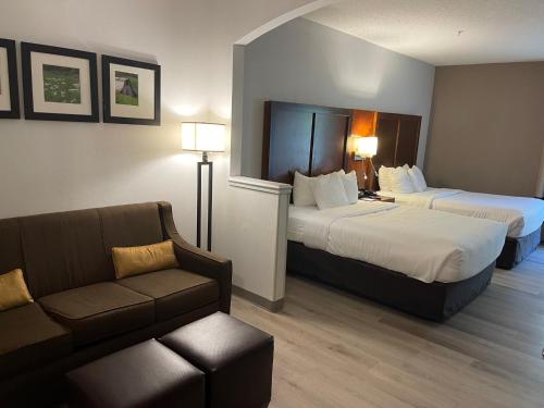 Comfort Suites Salisbury I-85 - image 6